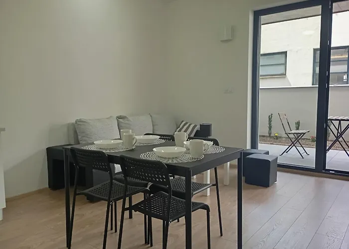 Novy Apartman S Terasou
