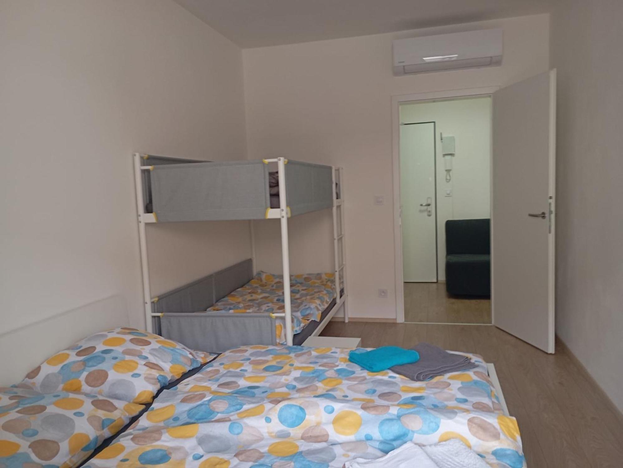 Novy S Terasou Apartmán Brno